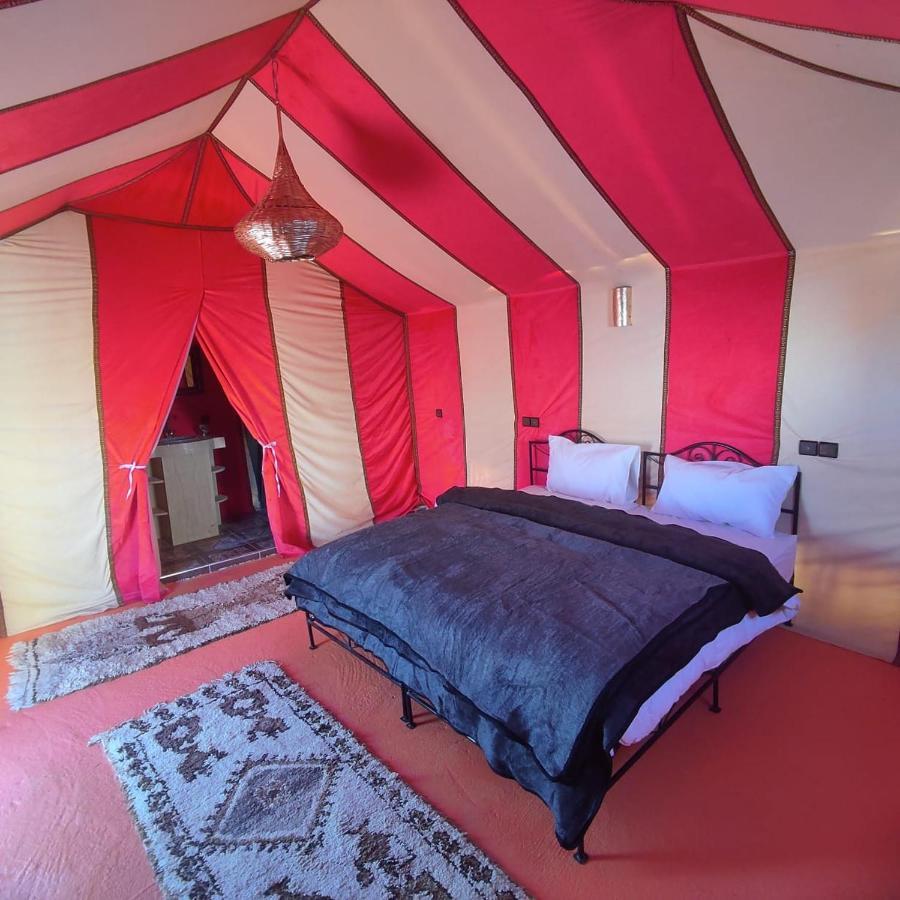 Hotel Tafouyte Luxury Camp Merzouga Zimmer foto
